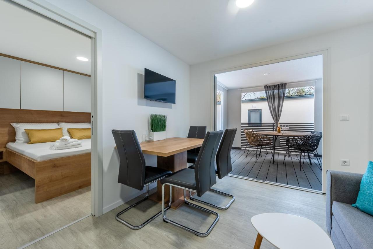 Luxury Mobile Home Pretty Green - Premium - Oaza Mira Resort -50 M From The Beach Drage Exteriér fotografie